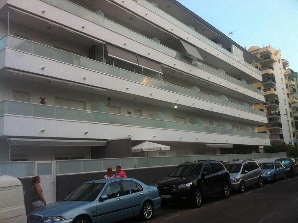 Barraques 65 Playa De Gandia Solo Para Familias Εξωτερικό φωτογραφία